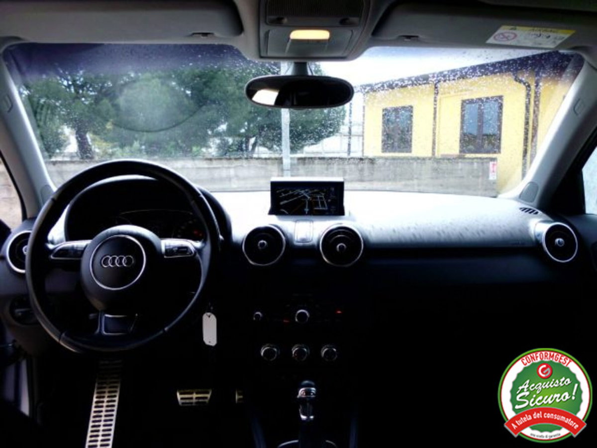 Audi A1 Sportback 1.6 TDI S tronic S line edition (14)