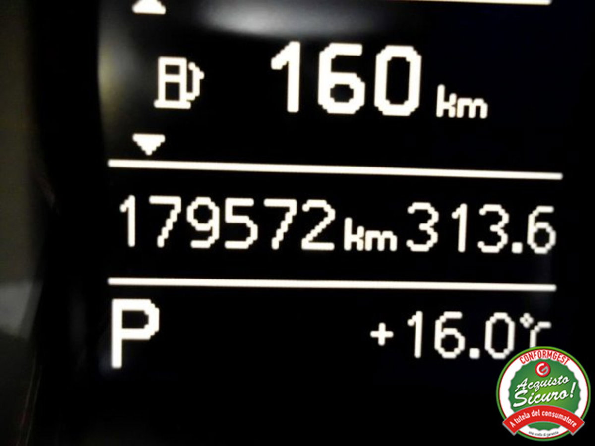 Audi A1 Sportback 1.6 TDI S tronic S line edition (18)