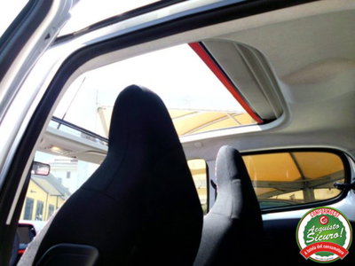 Citroen C1 C1 PureTech 82 5 porte Shine (15)