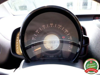 Citroen C1 C1 PureTech 82 5 porte Shine (20)