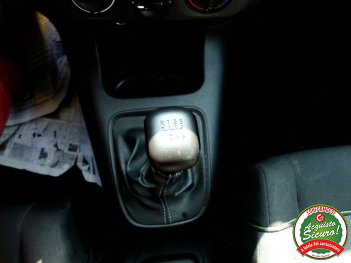 Citroen C3 BlueHDi 100 S&S Business Combi (19)