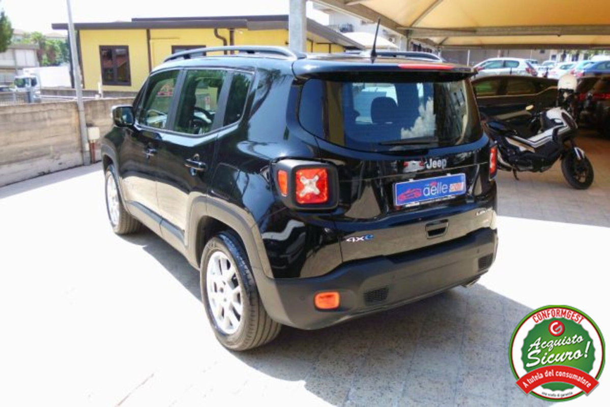 Jeep Renegade 1.3 T4 190CV PHEV 4xe AT6 Limited (5)