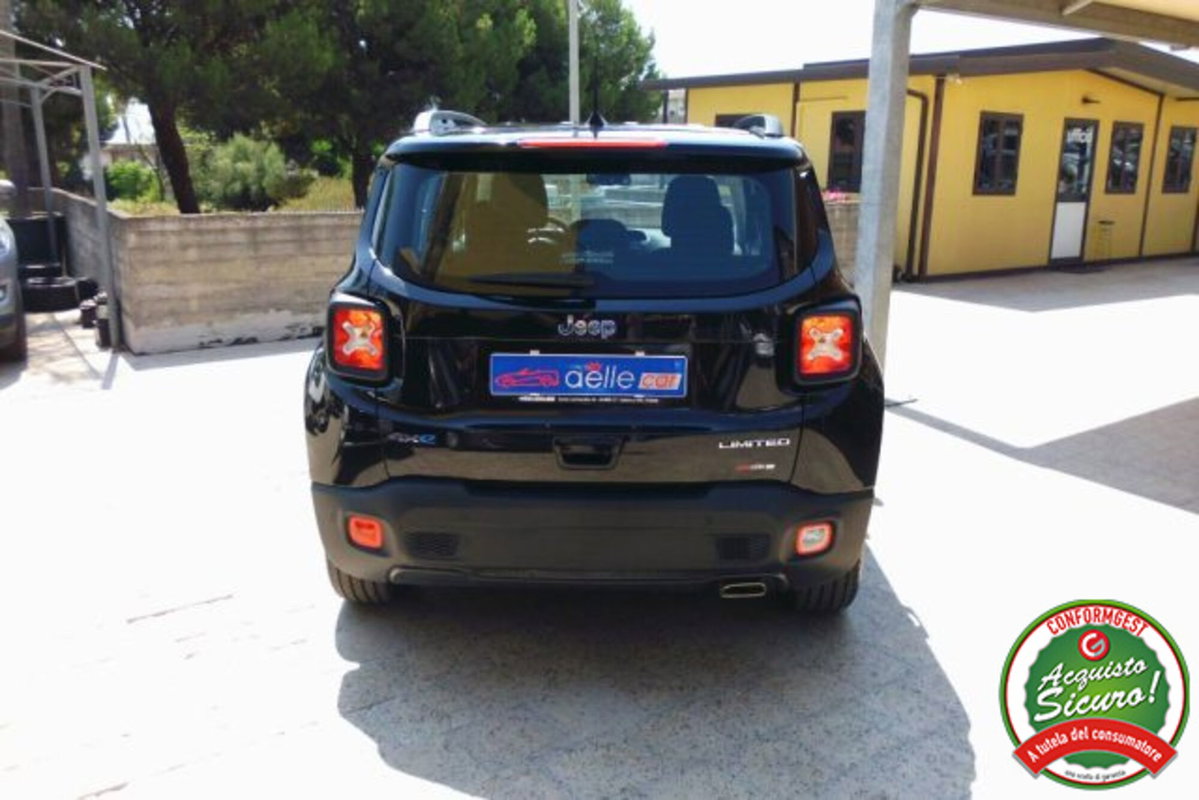 Jeep Renegade 1.3 T4 190CV PHEV 4xe AT6 Limited (6)