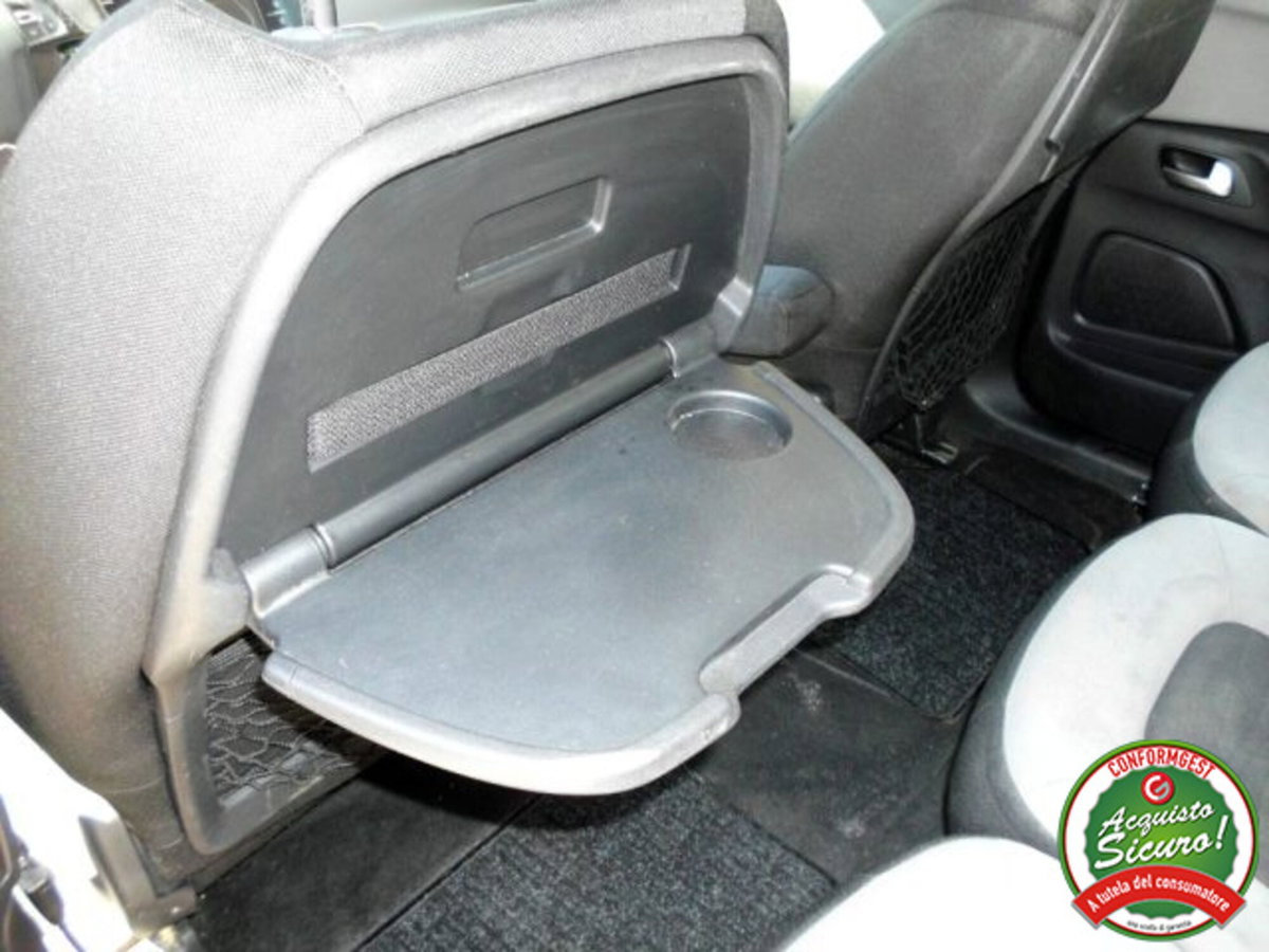 Citroen Grand C4 Picasso BlueHDi 120 S&S Exclusive (15)