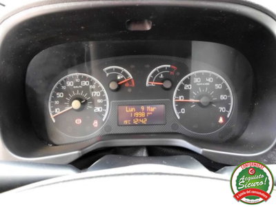 Fiat Qubo 1.3 MJT 80 CV Dynamic (18)