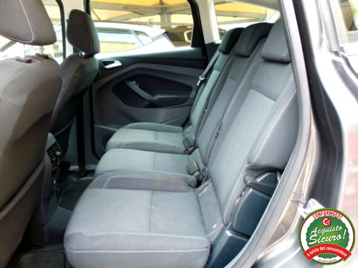 Ford C-Max 1.6 TDCi 115CV Titanium (10)