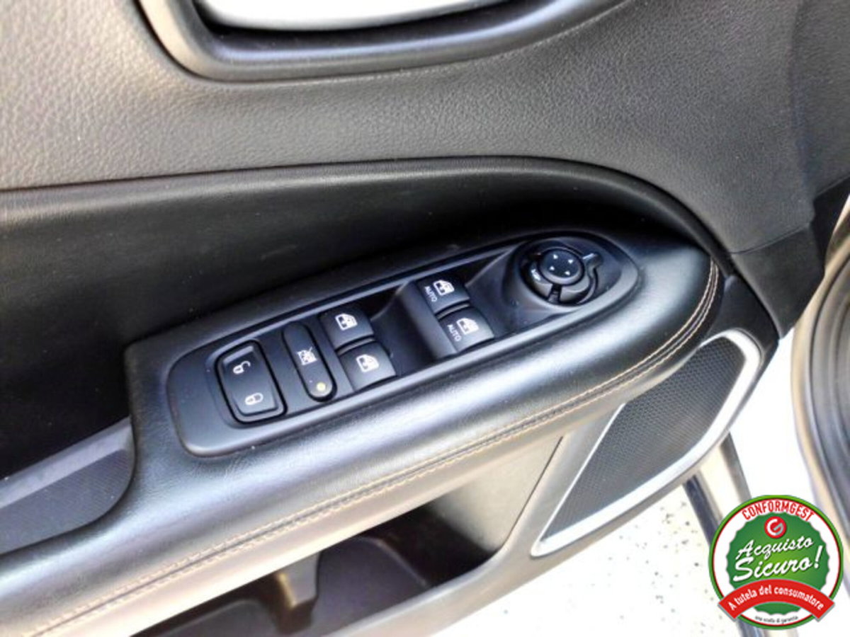 Jeep Compass 2.0 Multijet II 4WD Limited (15)