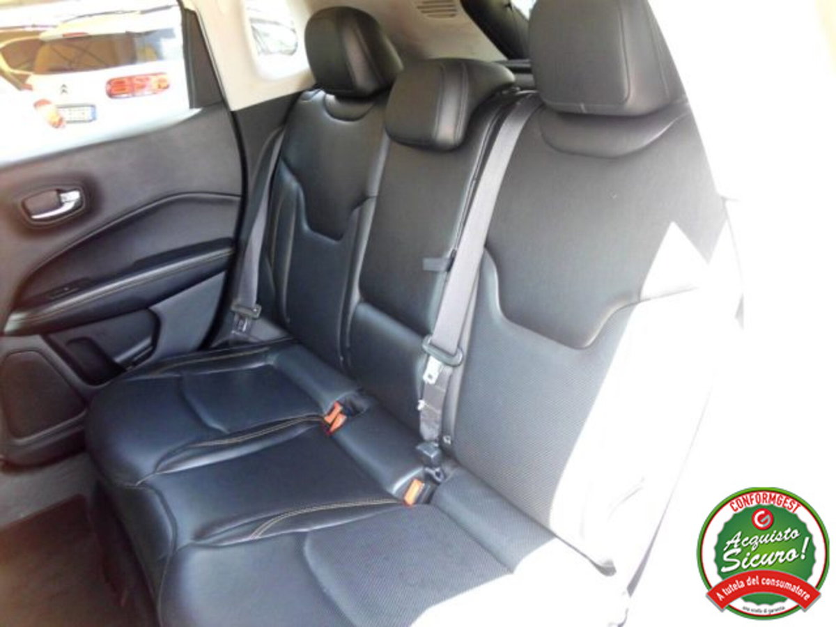 Jeep Compass 2.0 Multijet II aut. 4WD Limited (12)