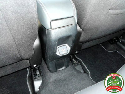 Jeep Renegade 1.6 Mjt 120 CV Limited (15)