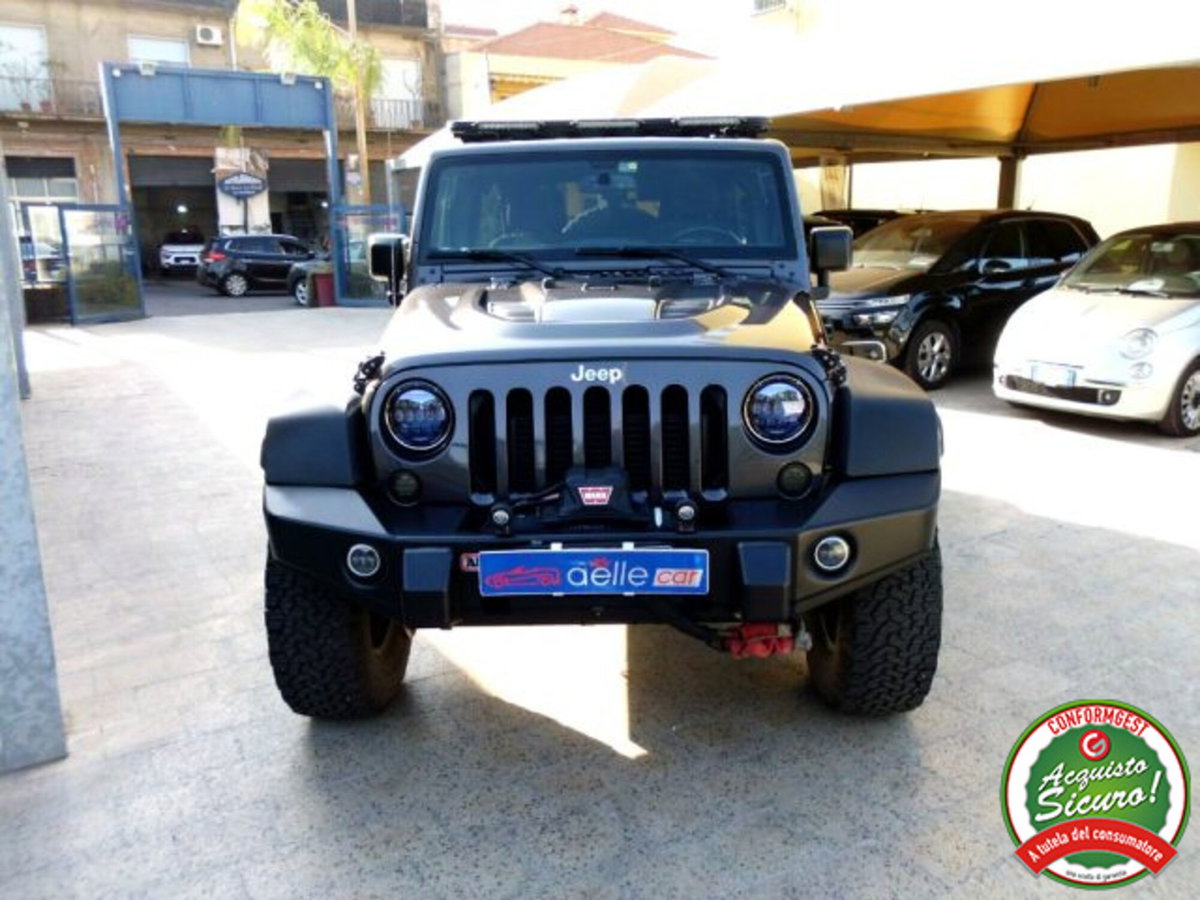 Jeep Wrangler Unlimited 2.8 CRD DPF Rubicon Auto (2)