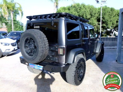 Jeep Wrangler Unlimited 2.8 CRD DPF Rubicon Auto (7)