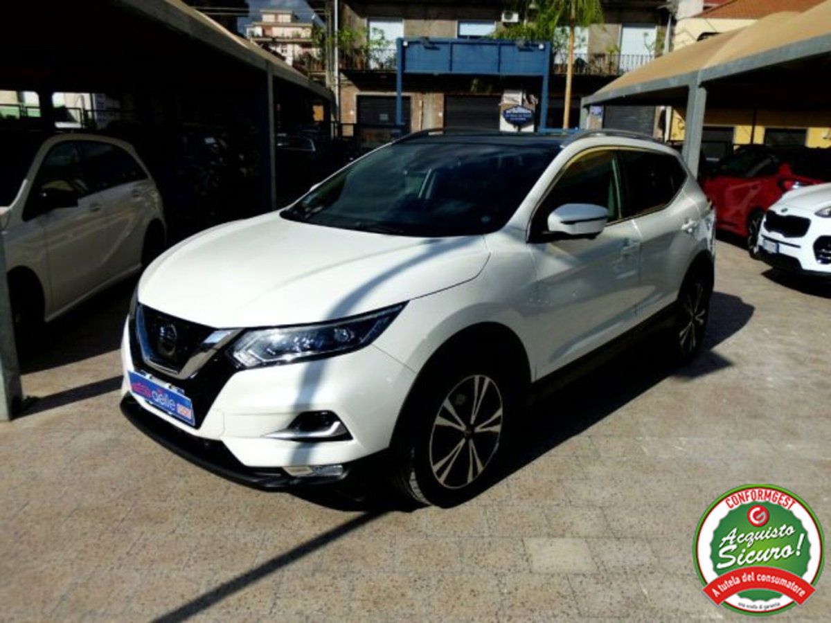 Nissan Qashqai 1.6 dCi 2WD XTronic Tekna (3)