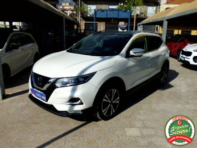 Nissan Qashqai 1.6 dCi 2WD XTronic Tekna (3)