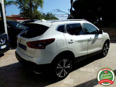 Nissan Qashqai 1.6 dCi 2WD XTronic Tekna (7)