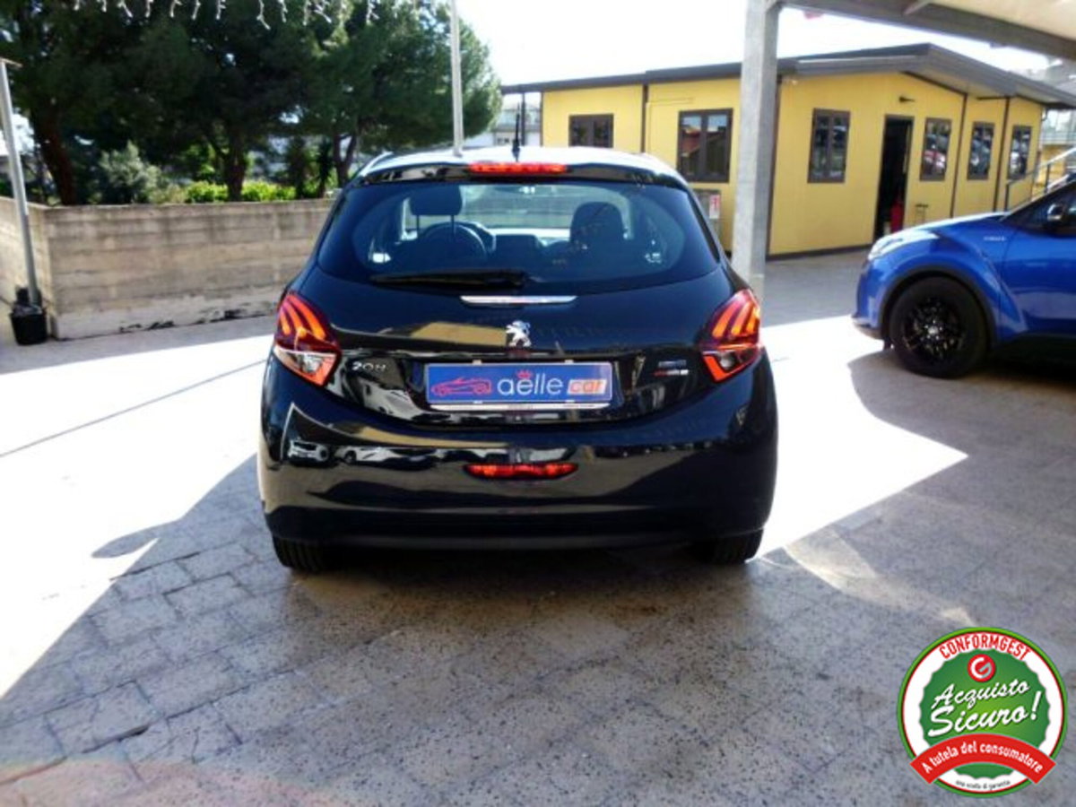 Peugeot 208 75 5 porte Allure (6)