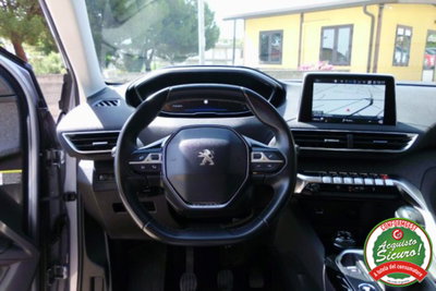 Peugeot 3008 BlueHDi 130 S&S Allure (13)