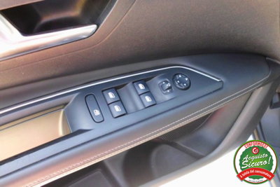 Peugeot 3008 BlueHDi 130 S&S Allure (16)