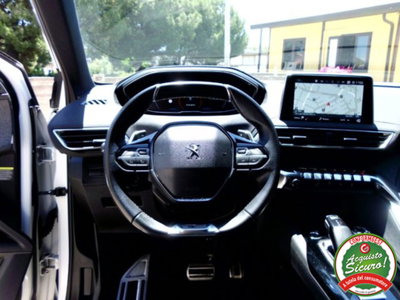 Peugeot 3008 BlueHDi 130 S&S EAT8 GT Line (13)