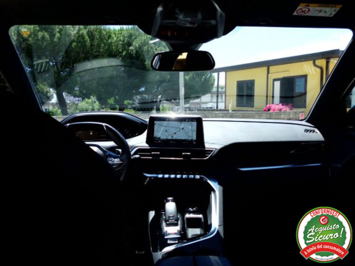 Peugeot 3008 BlueHDi 130 S&S EAT8 GT Line (14)