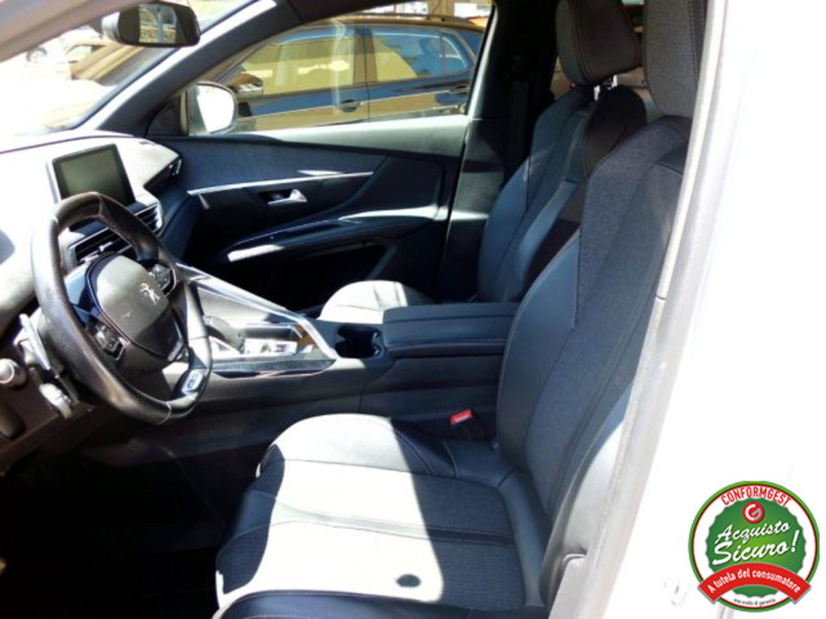 Peugeot 3008 BlueHDi 130 S&S EAT8 GT Line (9)