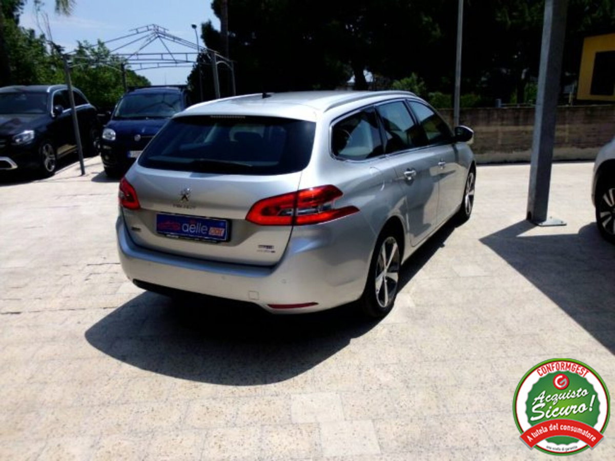 Peugeot 308 SW BlueHDi 120 S&S Allure (7)