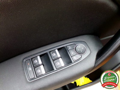 Renault Captur Blue dCi 95 CV Intens (16)