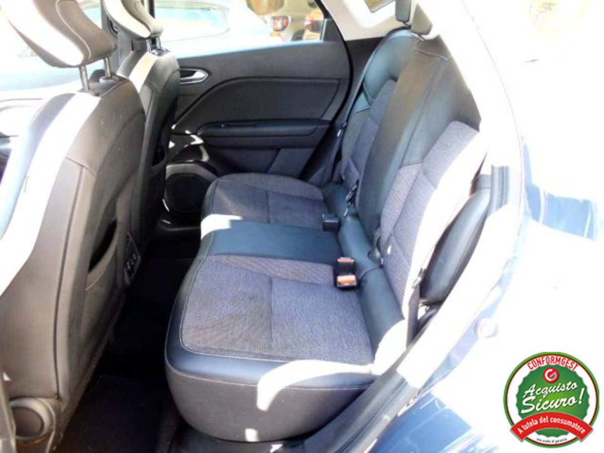 Renault Captur dCi 8V 90 CV EDC Start&Stop Energy Initiale Paris (10)