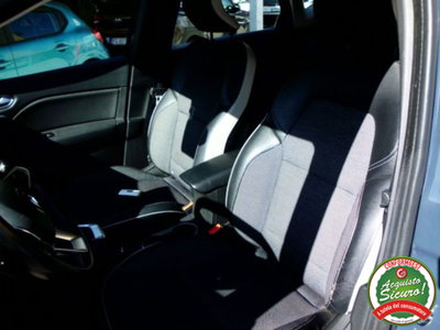 Renault Captur dCi 8V 90 CV EDC Start&Stop Energy Initiale Paris (11)