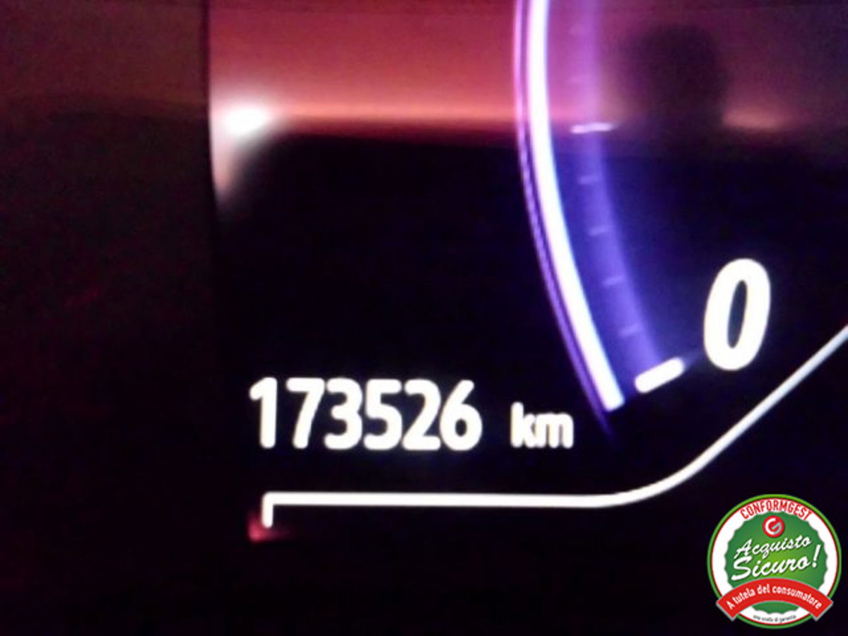 Renault Captur dCi 8V 90 CV EDC Start&Stop Energy Initiale Paris (18)