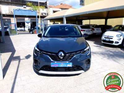 Renault Captur dCi 8V 90 CV EDC Start&Stop Energy Initiale Paris (2)
