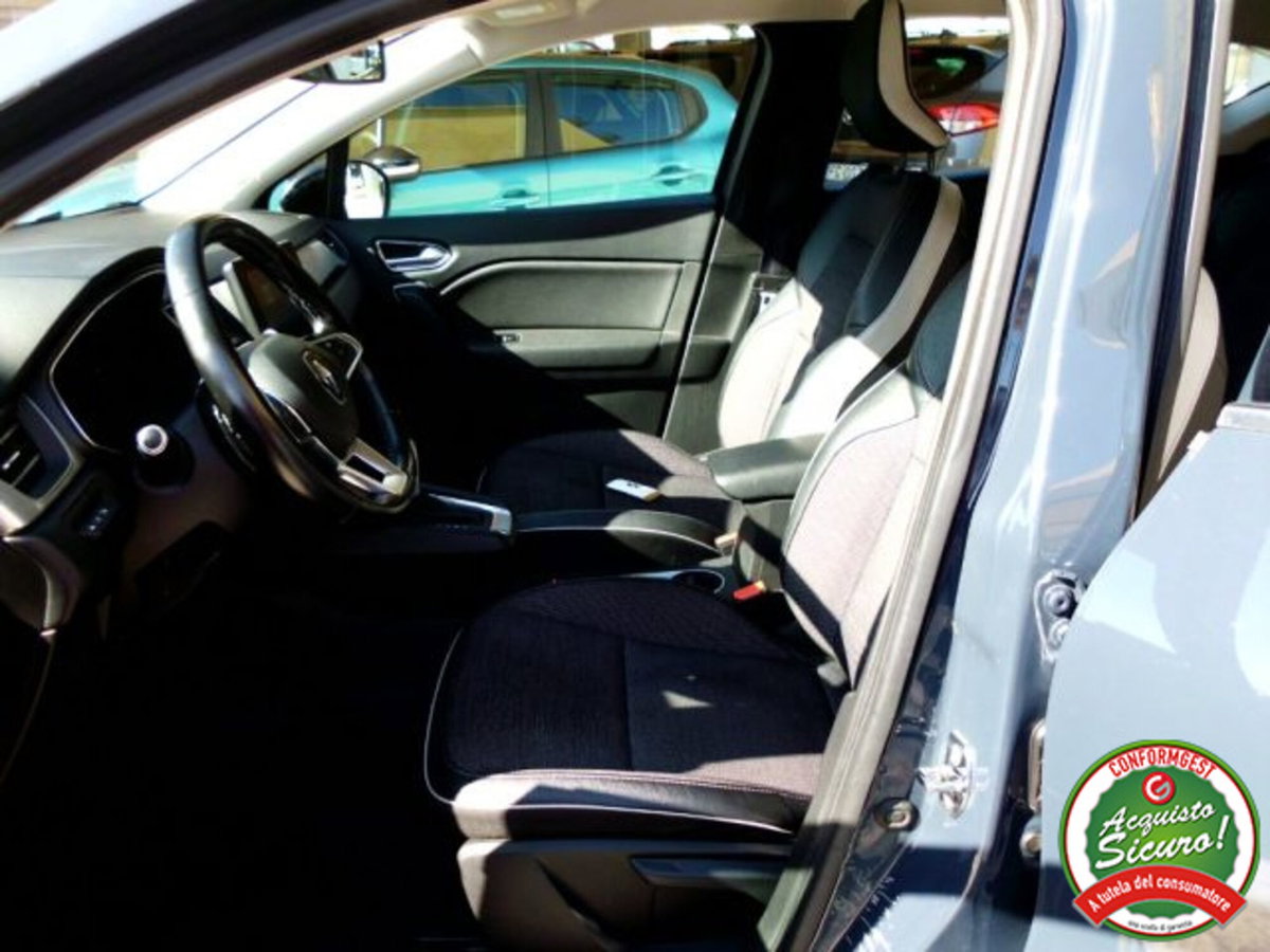 Renault Captur dCi 8V 90 CV EDC Start&Stop Energy Initiale Paris (9)