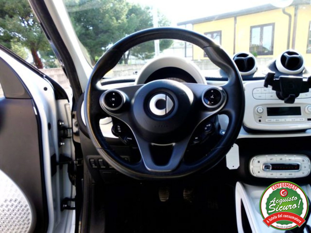 smart forfour forfour 70 1.0 Passion (13)