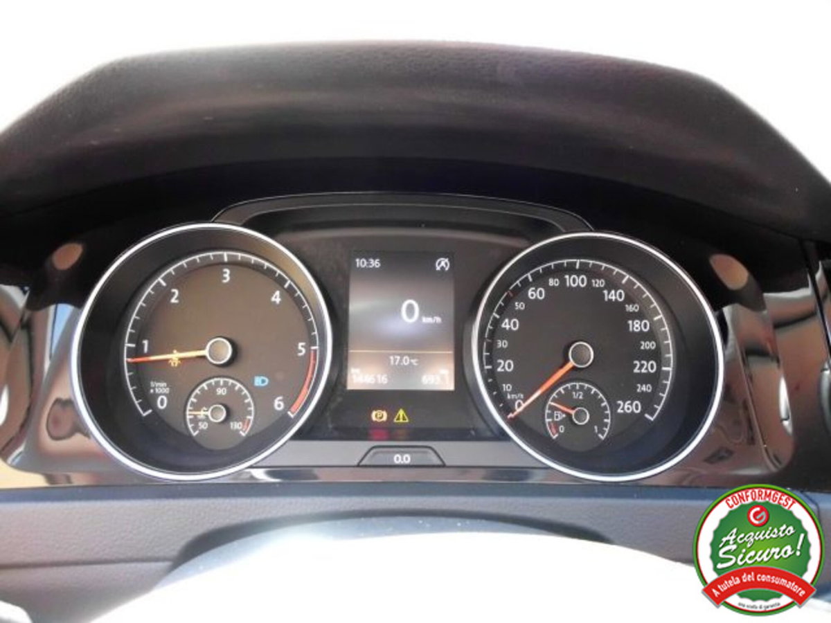 Volkswagen Golf 1.6 TDI 5p. Highline BlueMotion Technology (18)