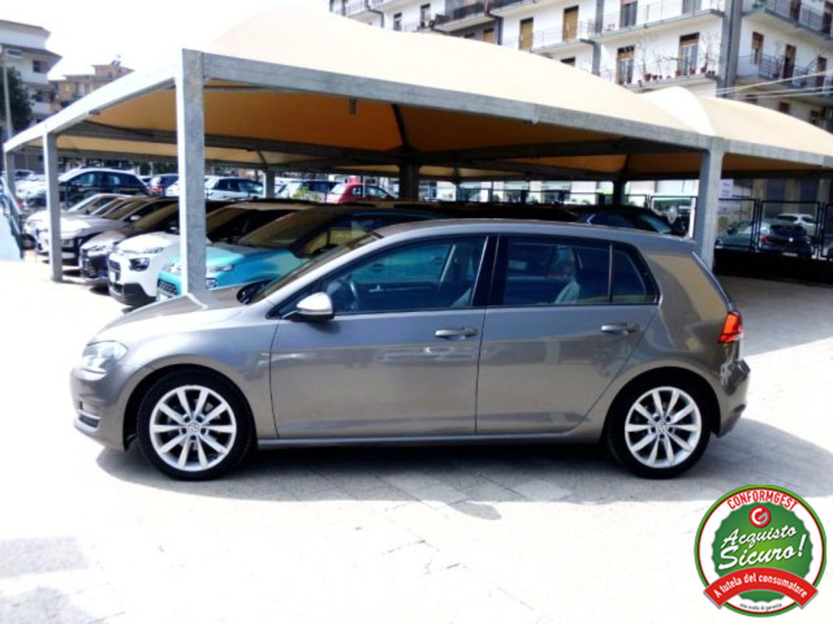 Volkswagen Golf 2.0 TDI 5p. Highline BlueMotion Technology (4)