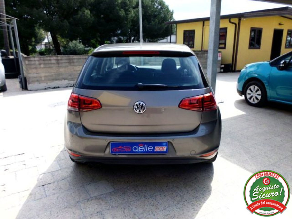 Volkswagen Golf 2.0 TDI 5p. Highline BlueMotion Technology (6)