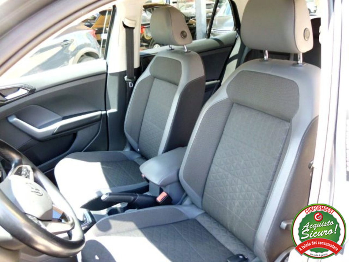 Volkswagen T-Cross 1.0 TSI 110 CV DSG Style (11)