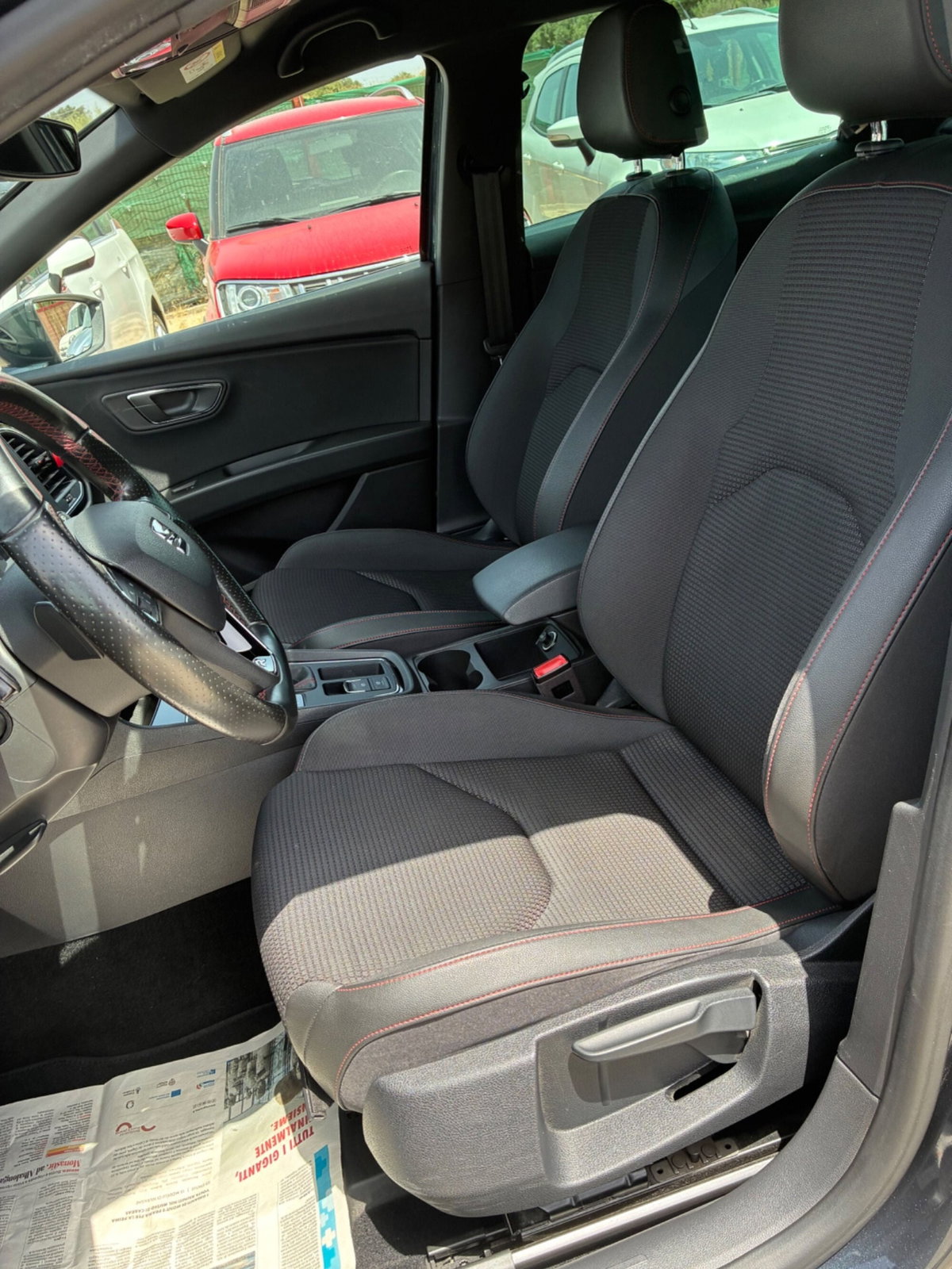 SEAT Leon 1.6 TDI 115 CV DSG 5p. Business (12)