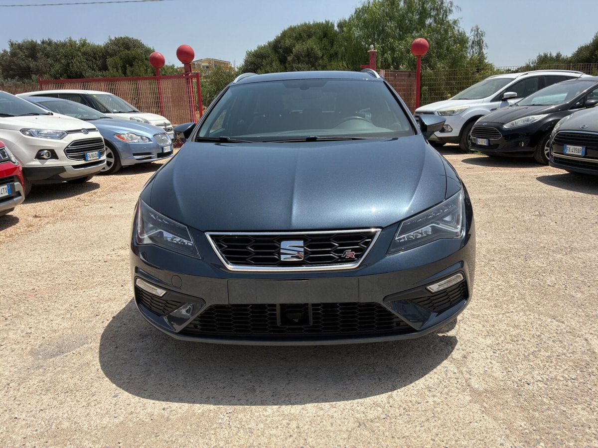 SEAT Leon 1.6 TDI 115 CV DSG 5p. Business (8)
