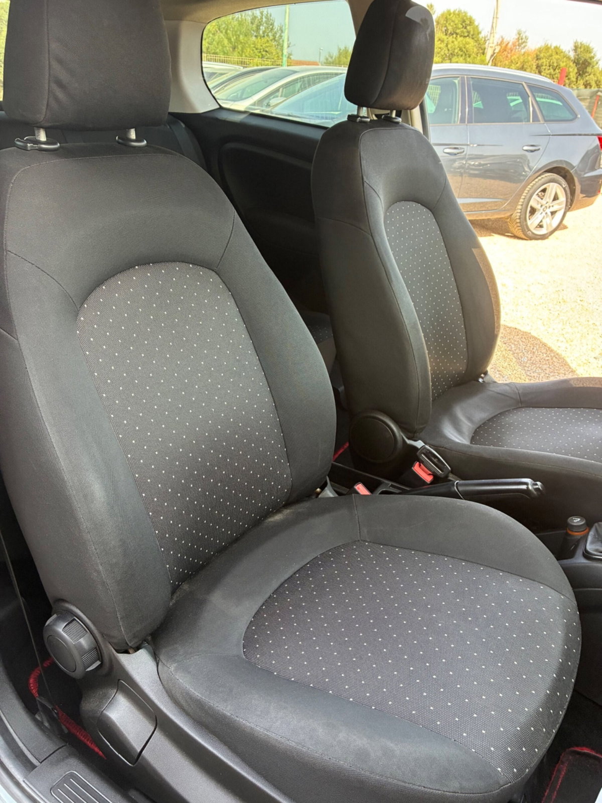 Fiat Grande Punto 1.3 MJT 75 CV 3 porte Fun (8)