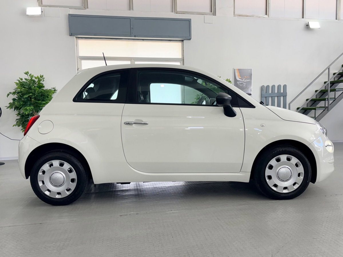 Fiat 500 1.0 Hybrid Red (4)