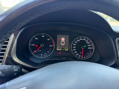 SEAT Leon ST Sportstourer 2.0 TDI 150 CV 4Drive DSG FR (10)
