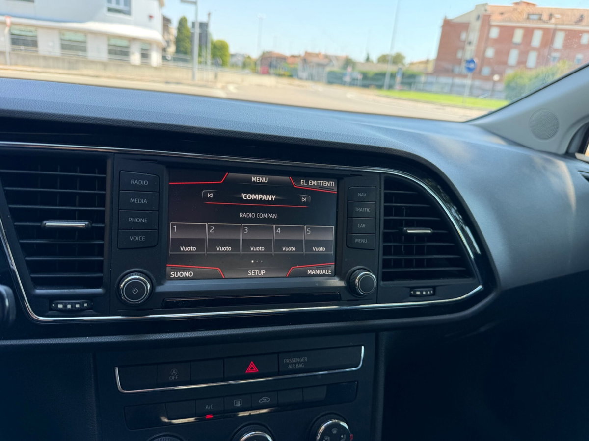 SEAT Leon ST Sportstourer 2.0 TDI 150 CV 4Drive DSG FR (11)