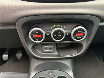 Fiat 500L 1.4 95 CV Lounge (14)