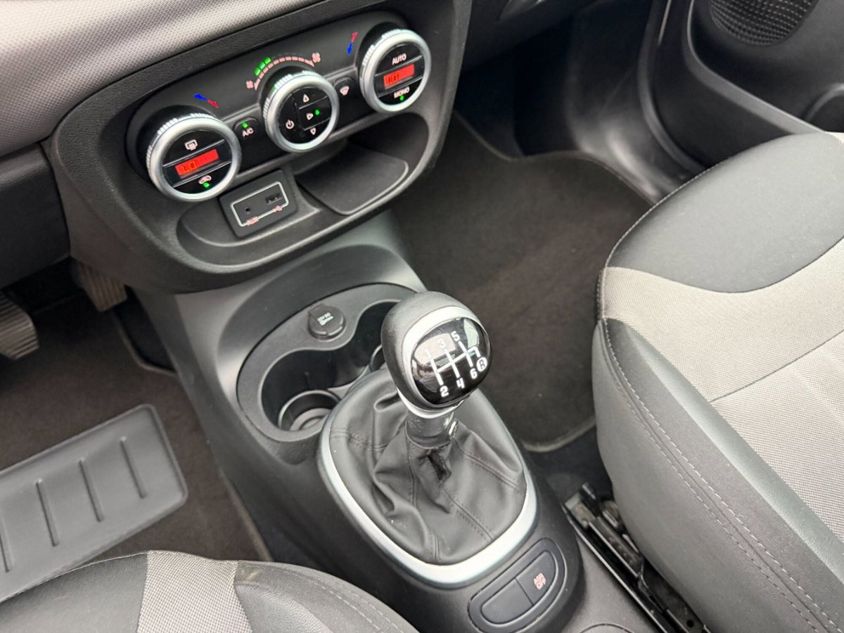 Fiat 500L 1.4 95 CV Lounge (15)