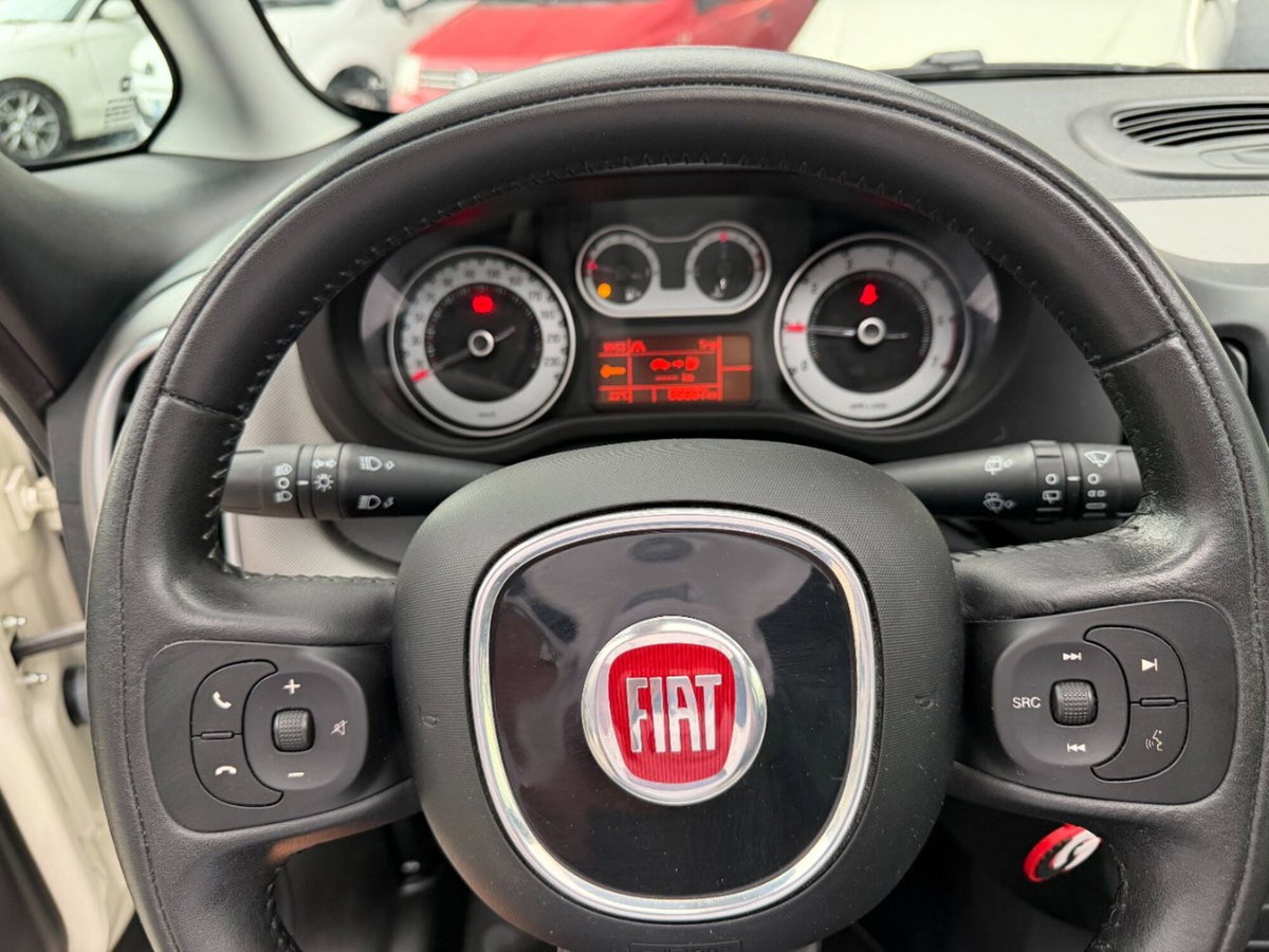 Fiat 500L 1.4 95 CV Lounge (16)