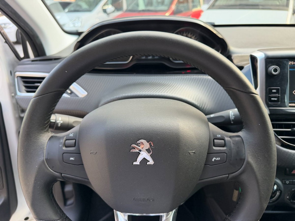 Peugeot 2008 82 Active (14)