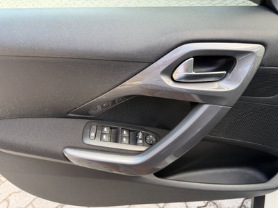 Peugeot 2008 82 Active (9)