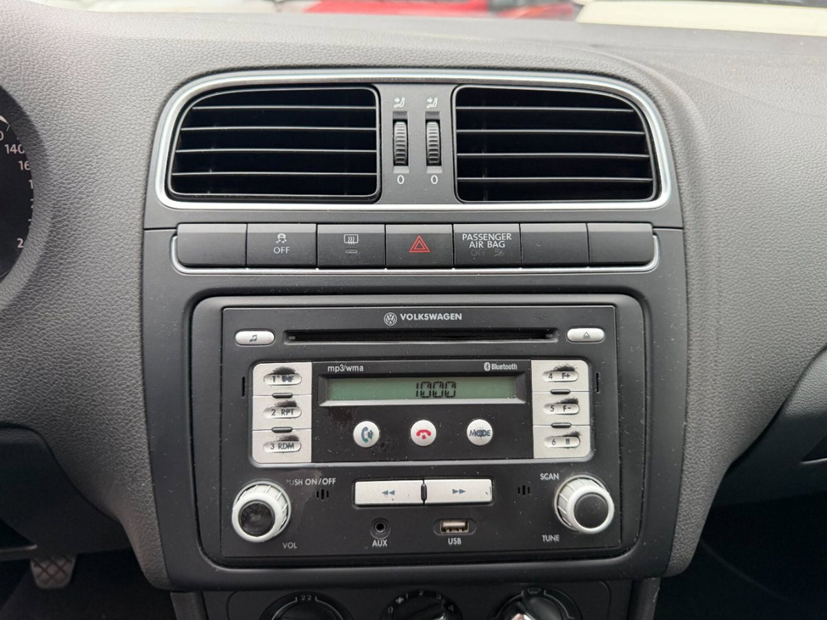 Volkswagen Polo 1.2 70 CV 5p. Comfortline (11)