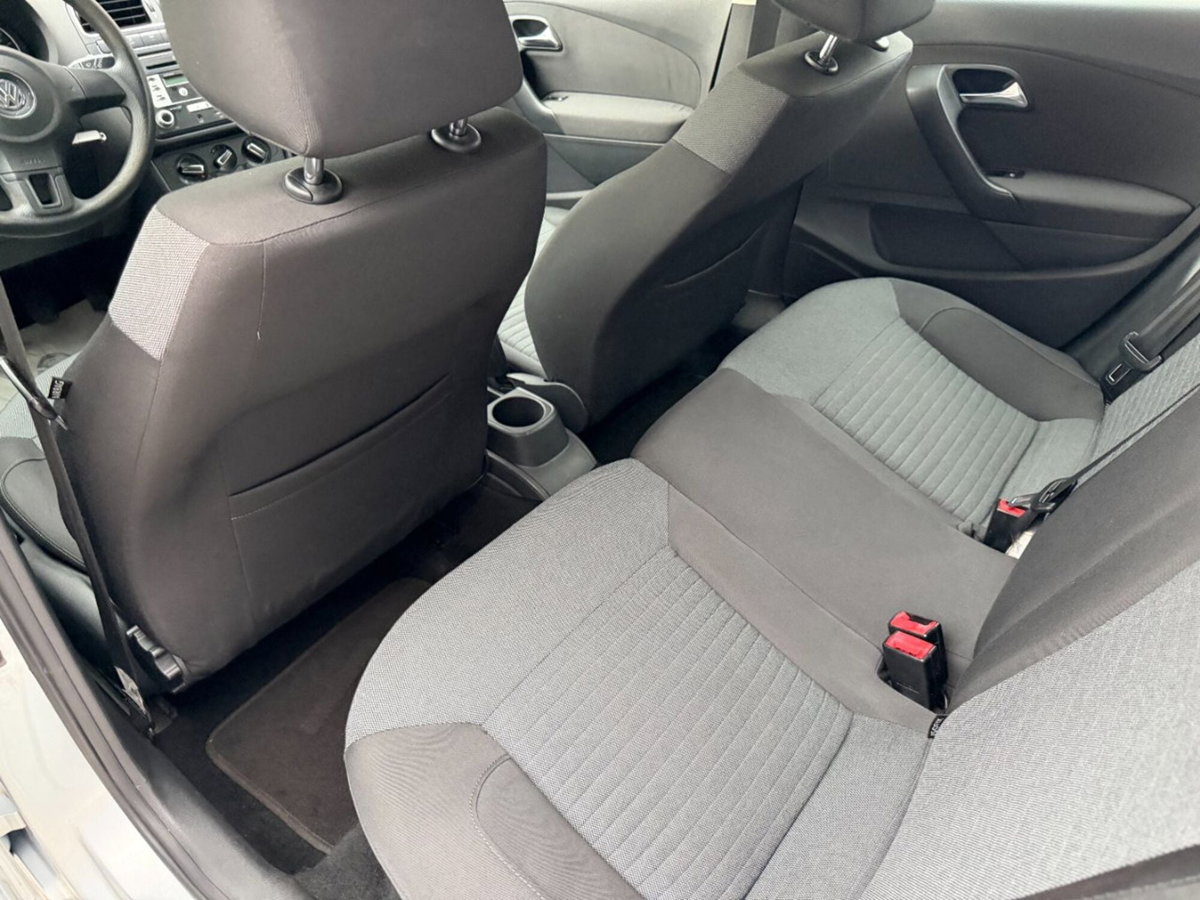 Volkswagen Polo 1.2 70 CV 5p. Comfortline (7)