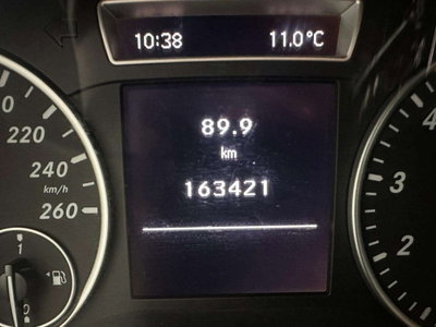 Mercedes-Benz Classe B 180 Premium (12)